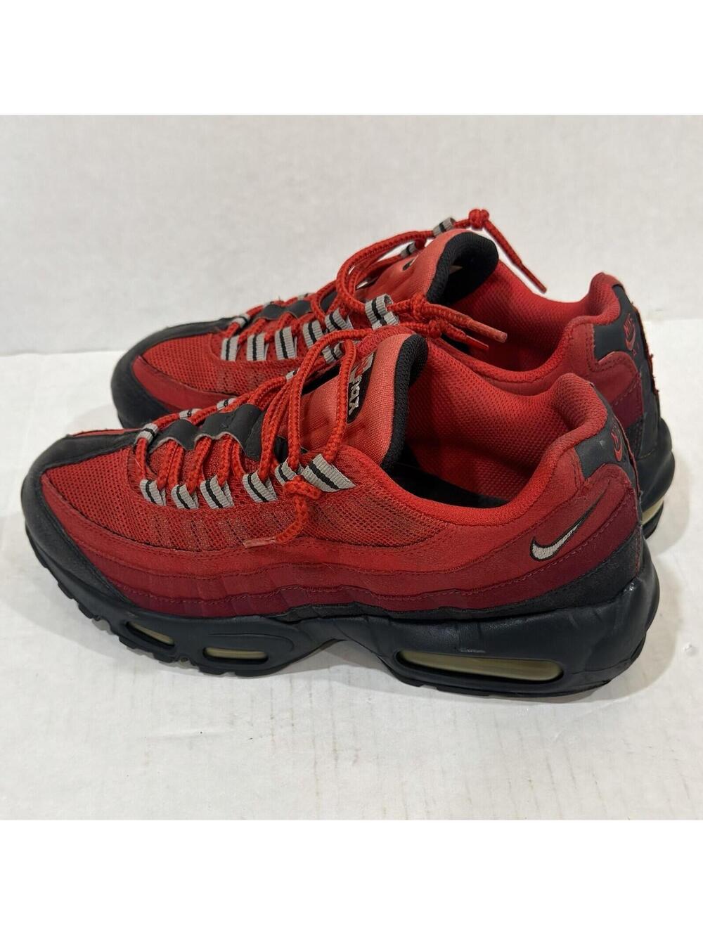Size US 8  Men’s Nike Air Max 95 Habanero Red Sneakers